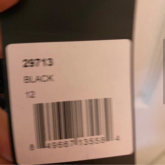 La Femme Long striped pattern sequin gown
NWT Size 14 black - Picture 5 of 5